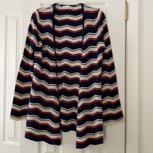 100% cashmere Minnie Rose sweater. Size Small.May fit Med as well. NWO Tags